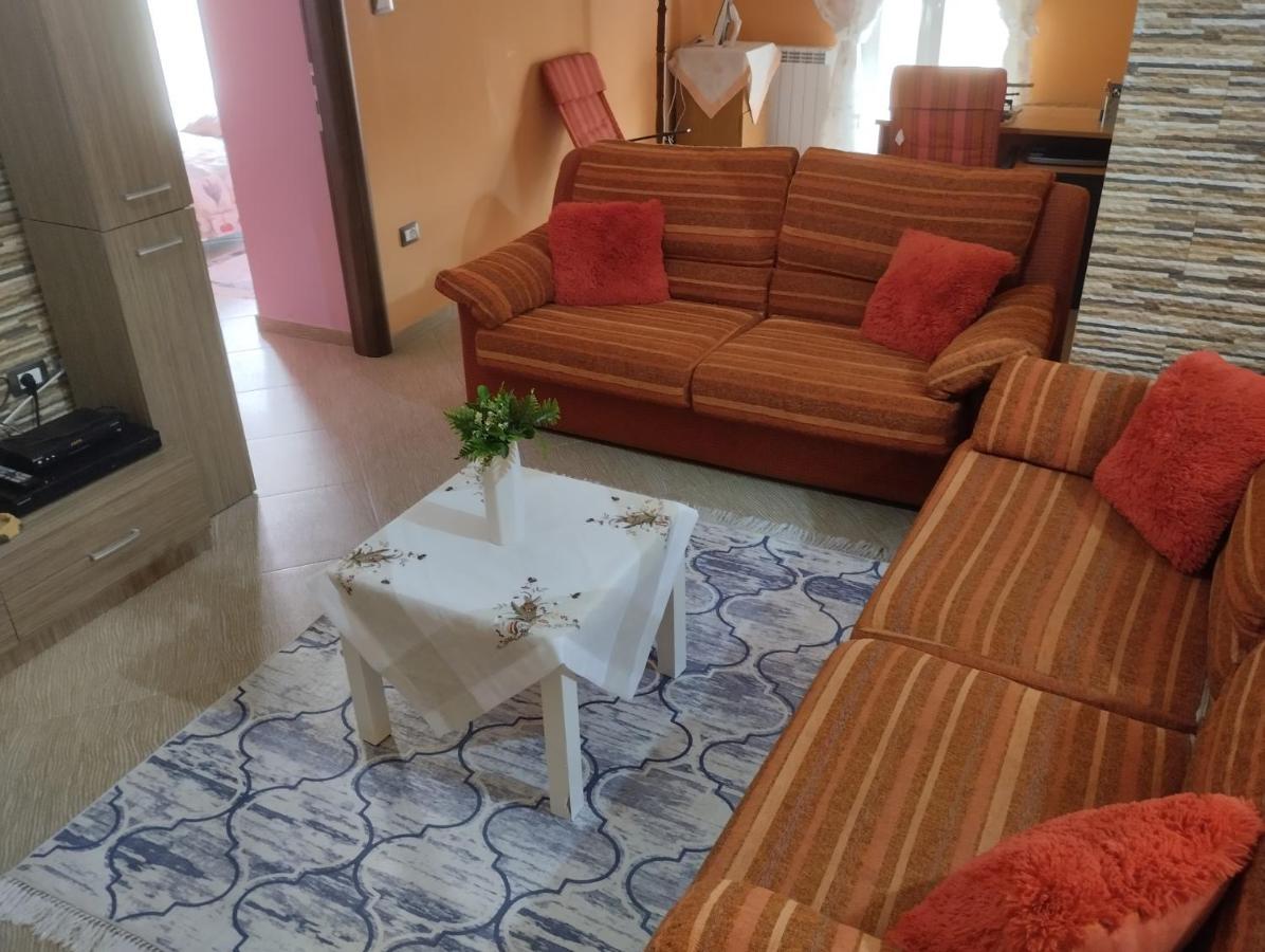 Ferienwohnung Casa Lungo Mare A Thesaloniki Exterior foto